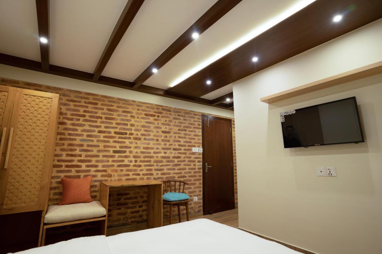 Karuna Hotel Patan Kathmandu ภายนอก รูปภาพ