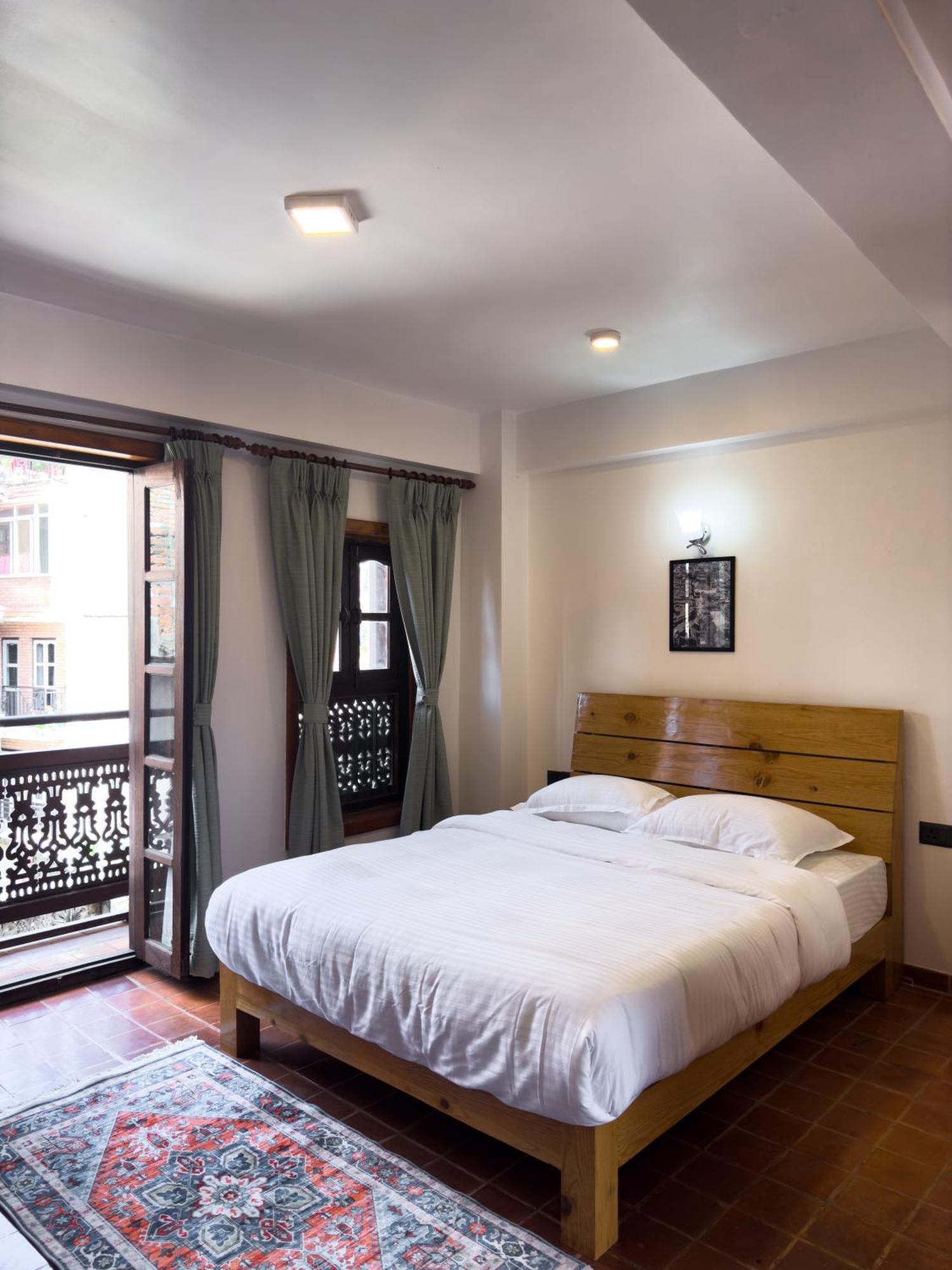 Karuna Hotel Patan Kathmandu ภายนอก รูปภาพ