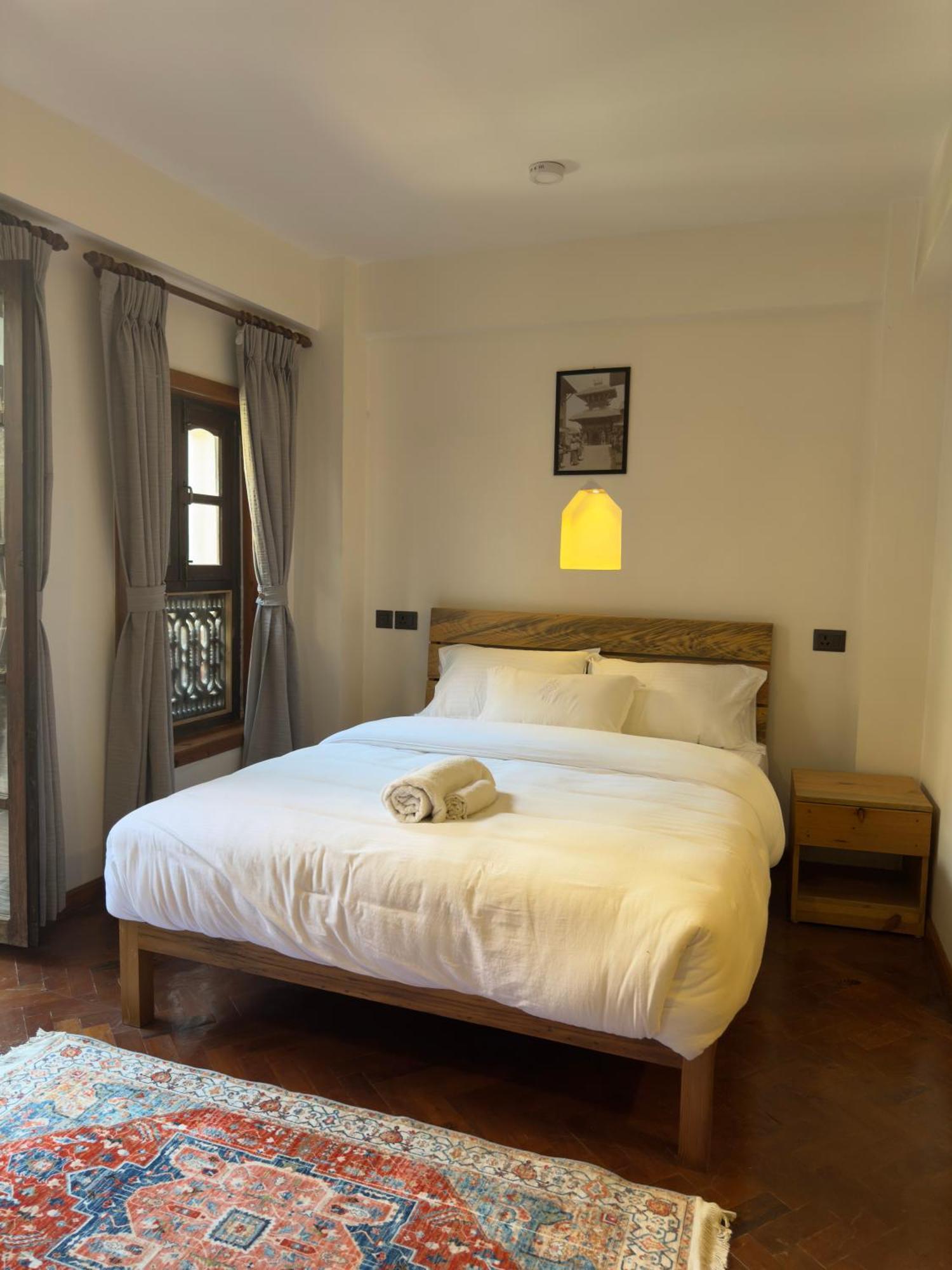 Karuna Hotel Patan Kathmandu ภายนอก รูปภาพ